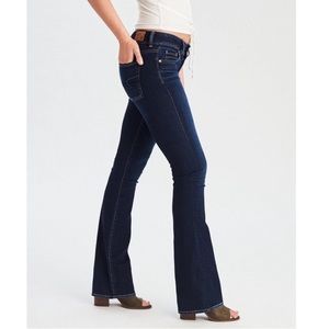 American Eagle Boot Cut Jeans - Short